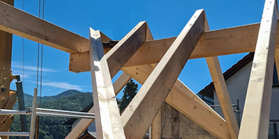 Gebrauchte Maschinen Zimmerei Holzbau